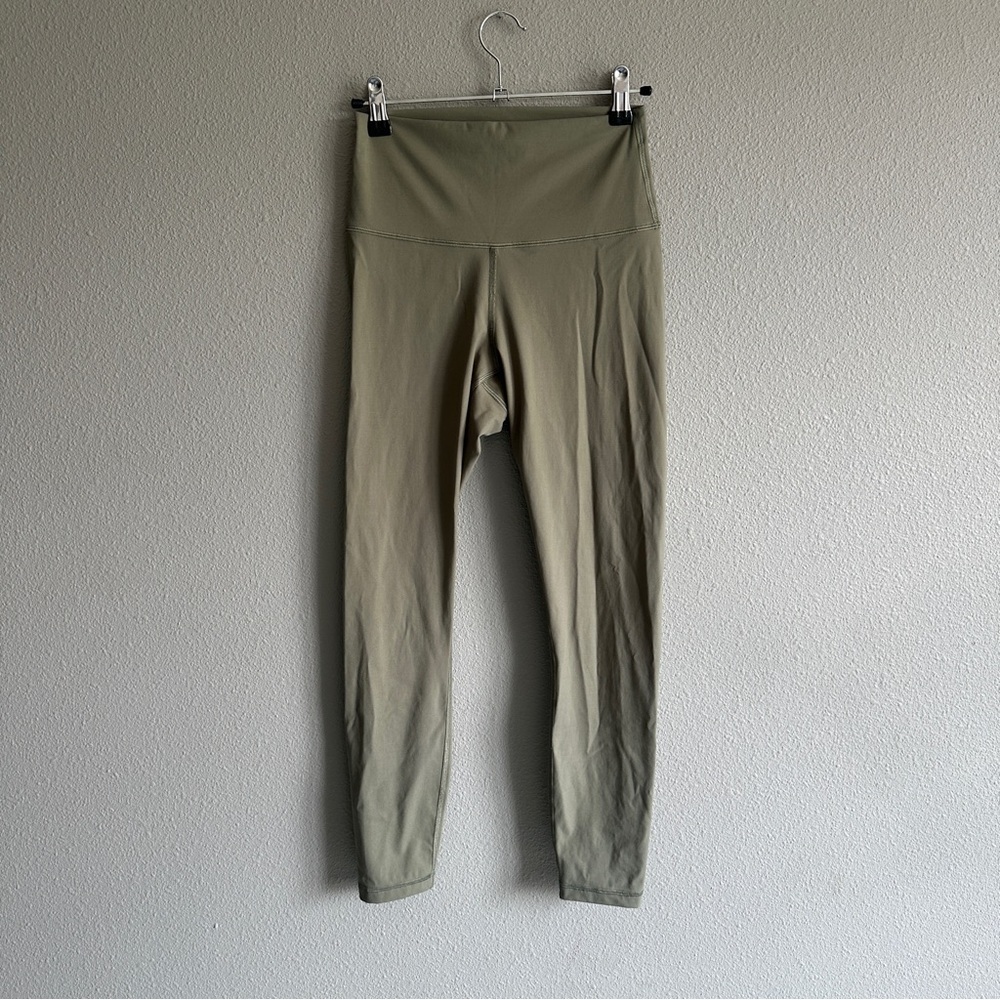 Everlane Sage Green High-Waisted 7/8 Leggings Small